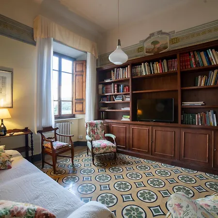 Martini's Villa Lucca